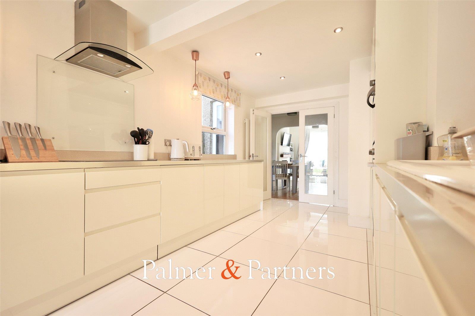 Property Image a687d2fa-b317-4842-98b1-589b119ffec7