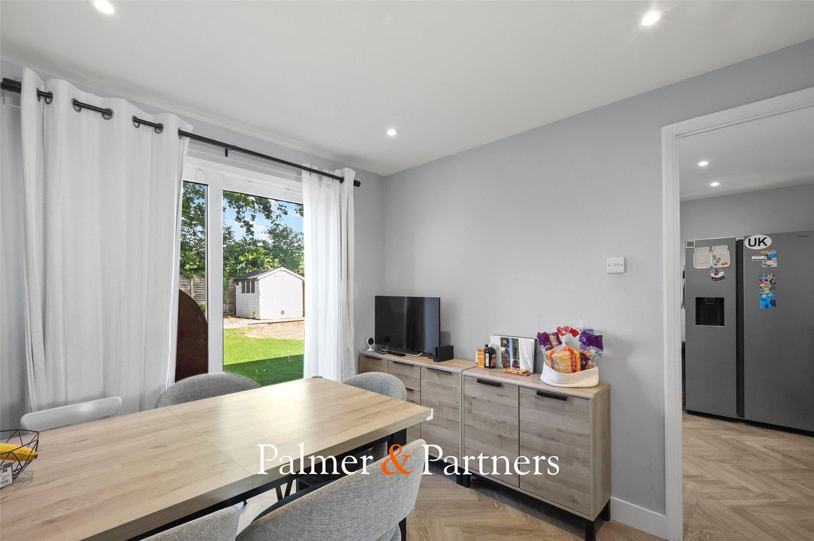 Property Image a699f877-c706-409f-8753-e74ef630f795