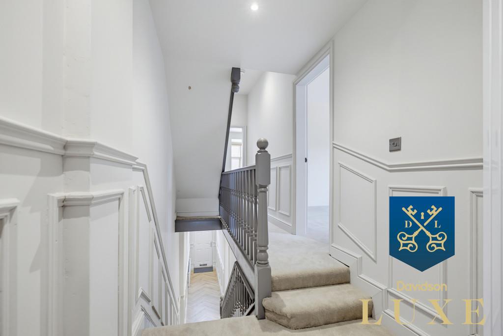 Property Image a69c6f0b-9330-4c95-97a7-00df70d904ec