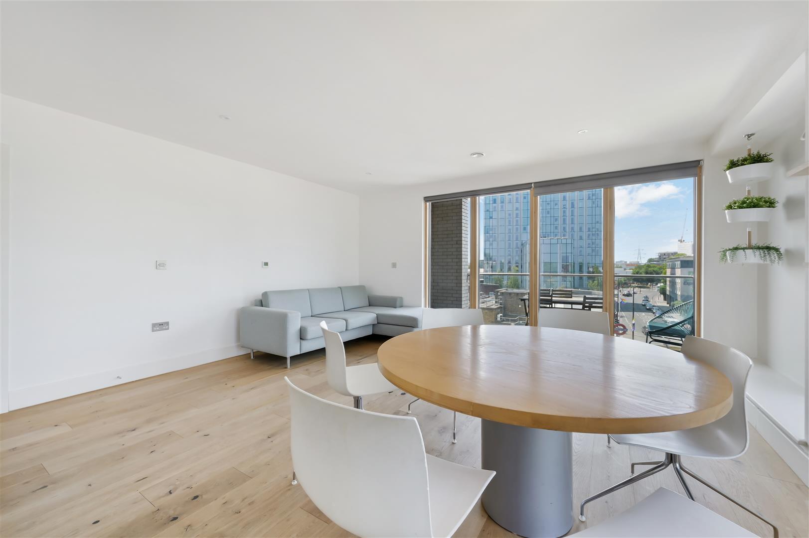 Property Image a6af420b-74e0-4998-ab19-97a383134cbf