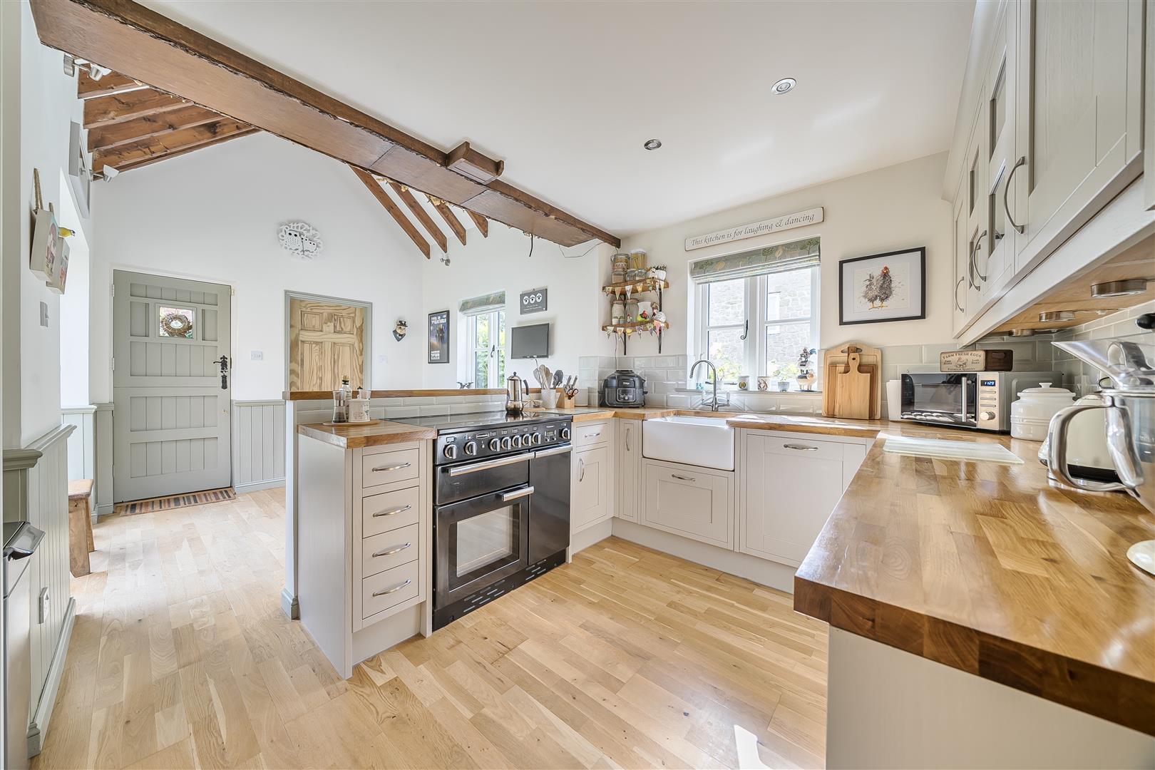 Property Image a6e3ad53-caa2-4961-b38d-7e1585a90586