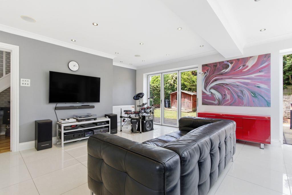 Property Image a6ec6d6e-652a-4e95-8e23-8a7c266bd386