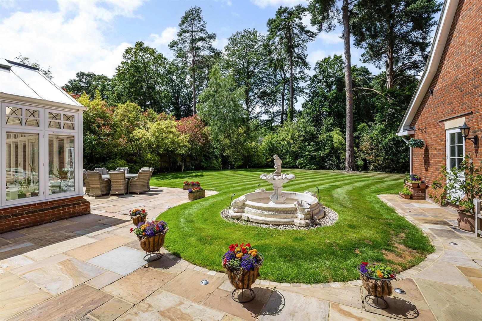 Property Image a7000788-78c5-4b06-97c8-3cffd86196db