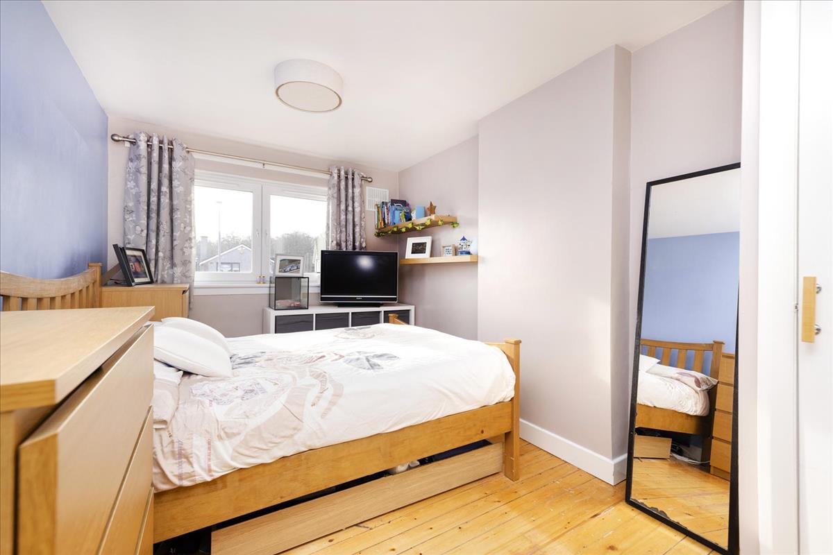 Property Image a70bcf9c-f81b-45b1-bb87-014f0e3719f5