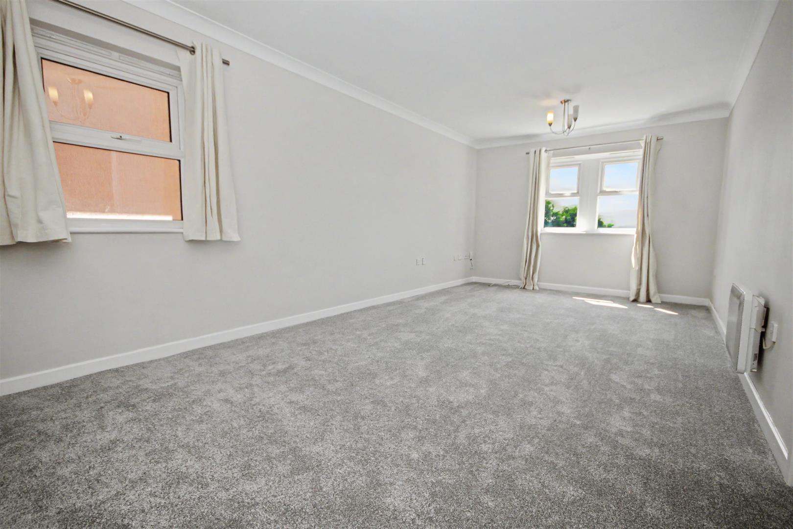 Property Image a71fb8e6-1006-42c0-8a57-4f7e46fc6a17