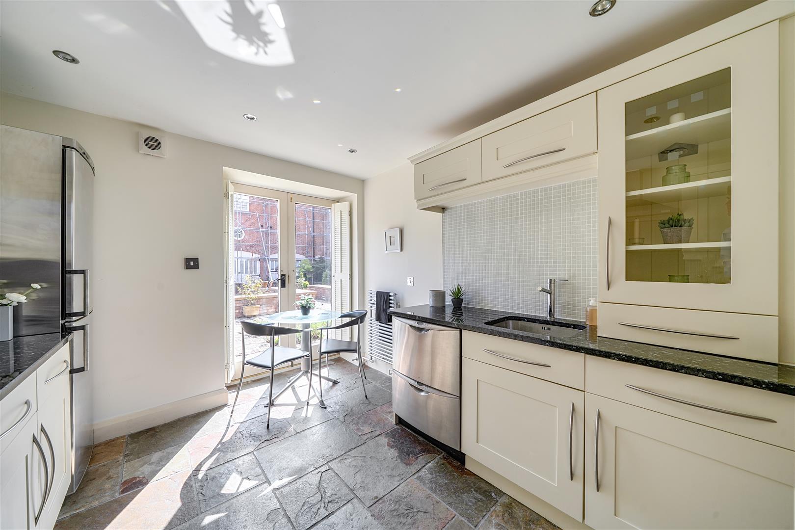 Property Image a727e523-2697-45e3-b1fd-3bb0c4fa5acd