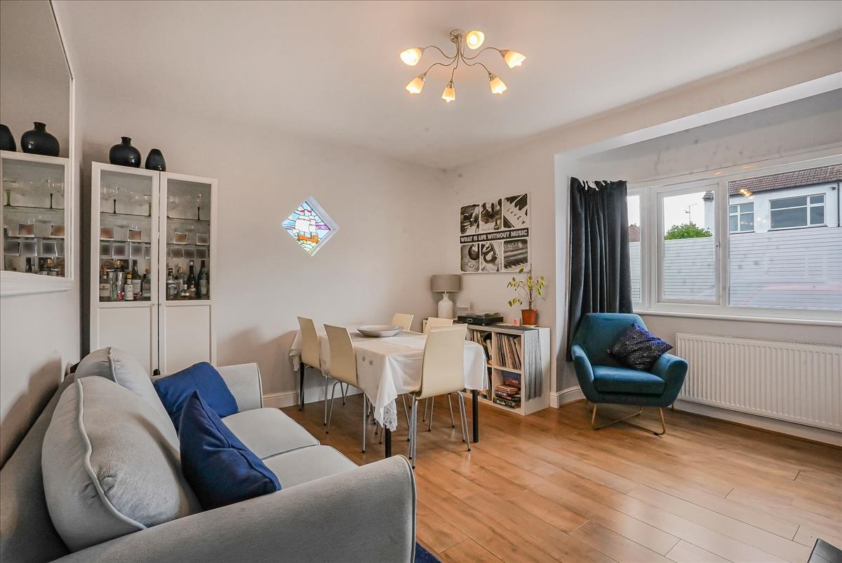 Property Image a7282cb3-69e0-4b1b-aa7c-450d456e5ec4