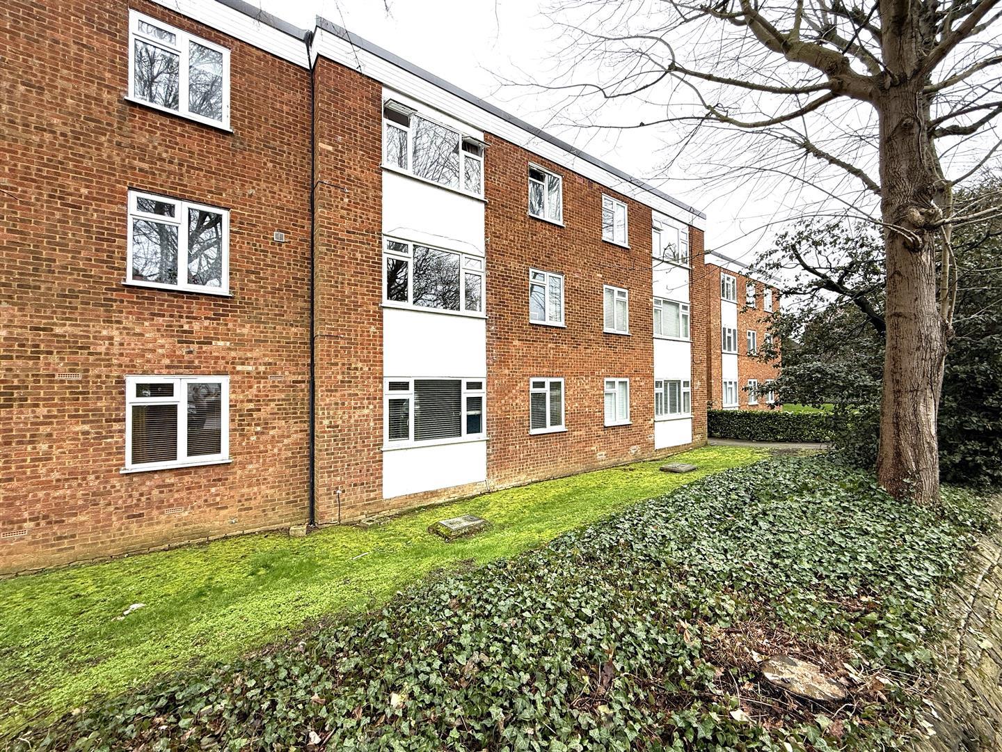 Property Image a7541f08-29f2-42c4-845c-e342543a6026