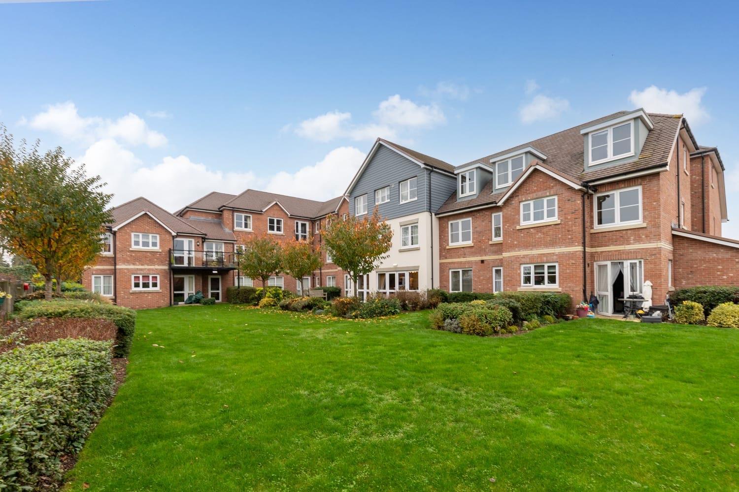 Property Image a762478e-8efa-4bf5-b8fd-bc276b897a81