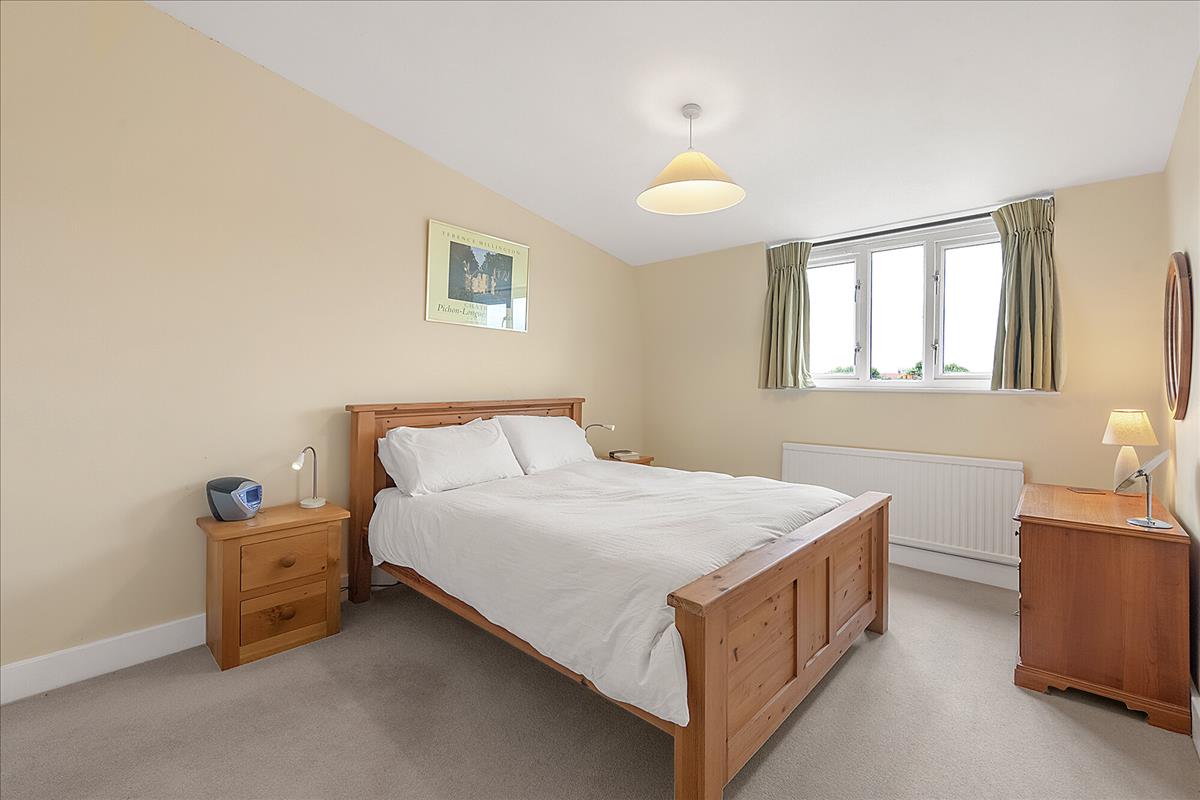 Property Image a77b7a22-9938-48c2-82da-05d3434c195f