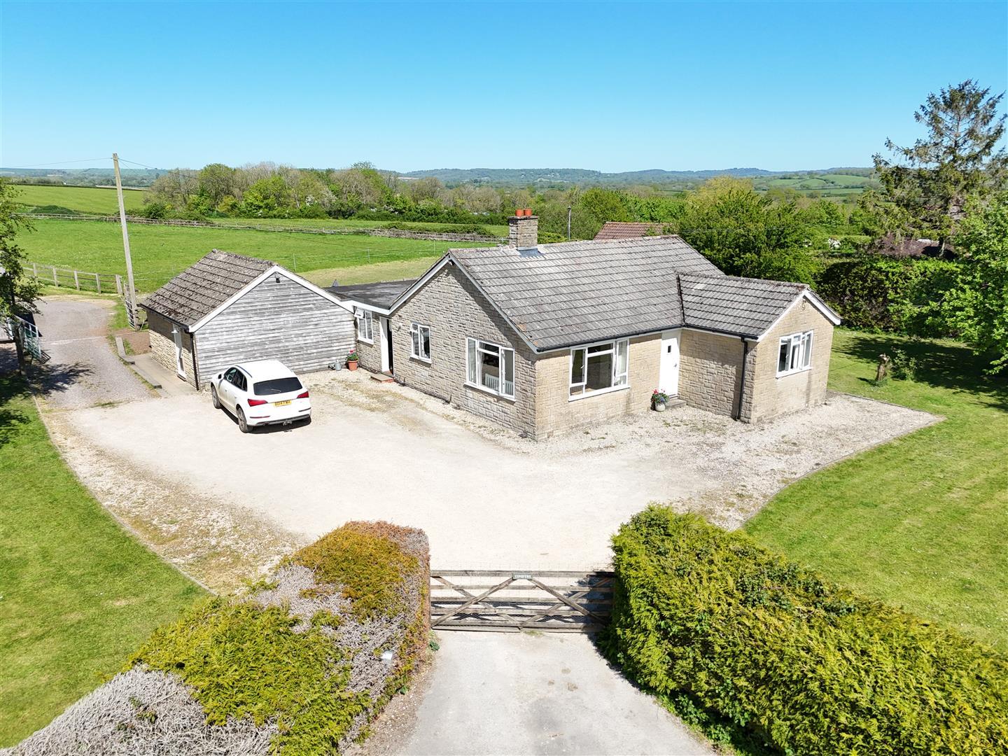 Property Image a79d28b7-0d47-4839-9789-58a1671b58ab