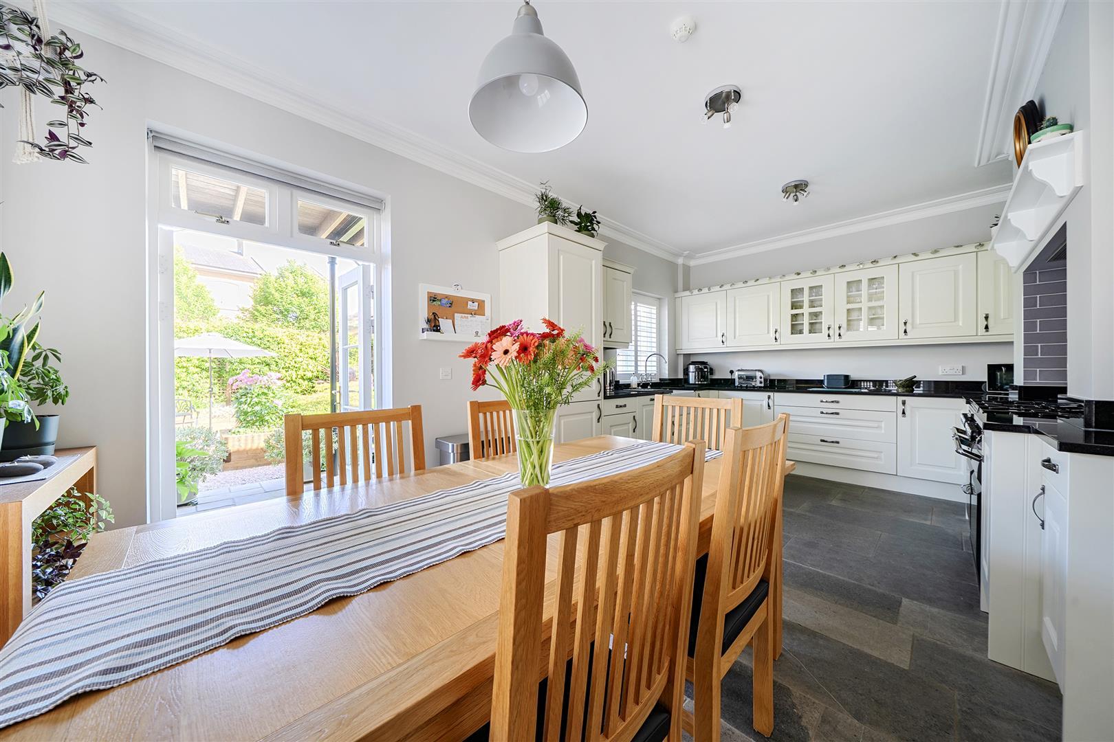 Property Image a79f2d77-f127-47a8-9fb1-d0c79474e0ce