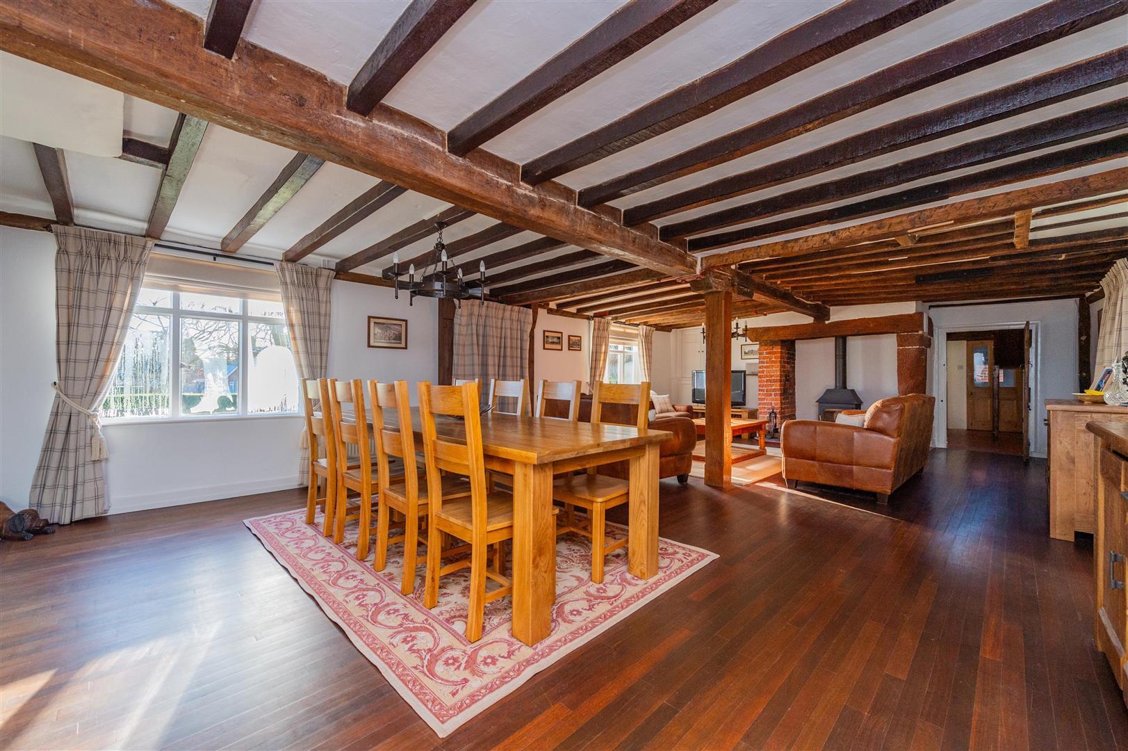 Property Image a7a01c0a-2eac-492e-94f6-33881305477b