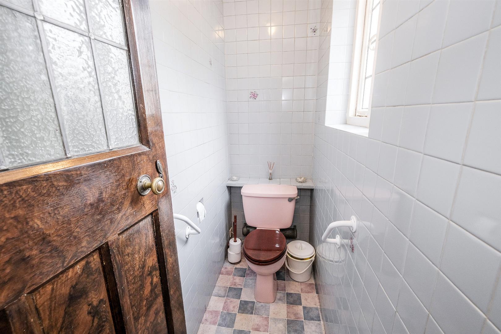 Property Image a7a3f780-e7c5-4baf-9a21-742e6d95dc2b