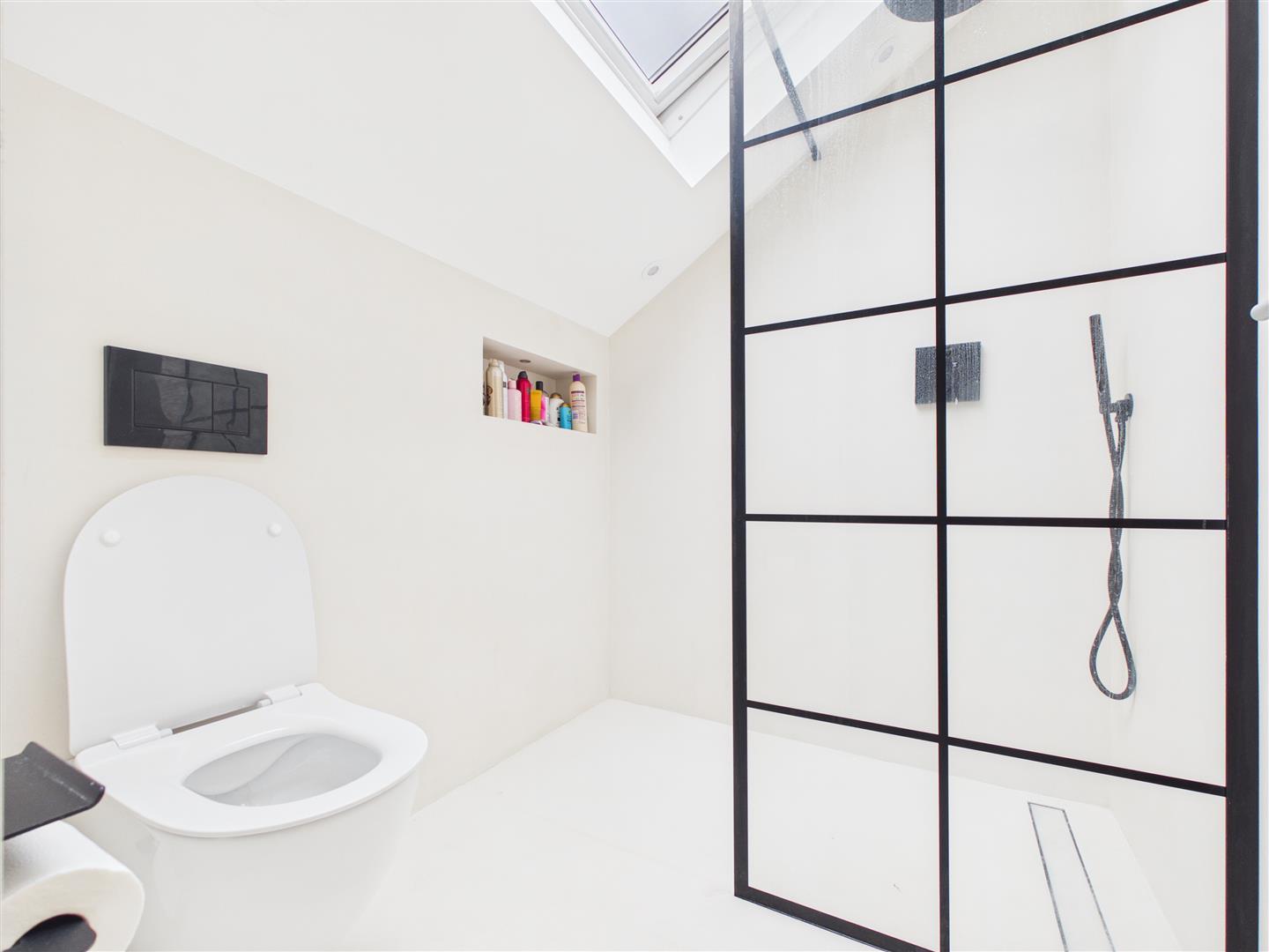 Property Image a7a46493-cd6a-4e62-b988-d916b41b4d21