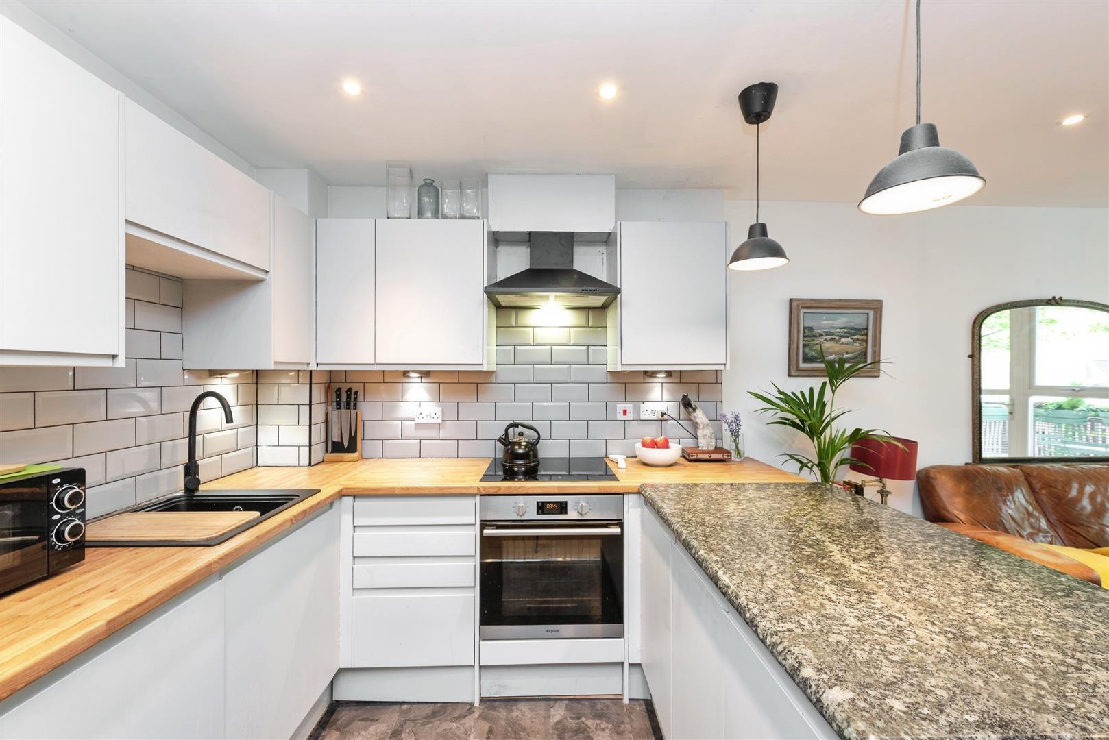 Property Image a7b90875-165b-44ec-9d89-2eac73c99f1a