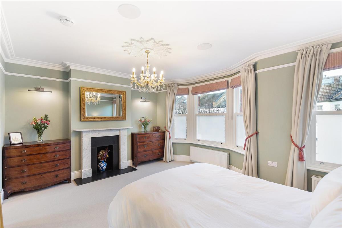 Property Image a7c9b37f-ea6f-45d2-9df0-dbb23183d5d8