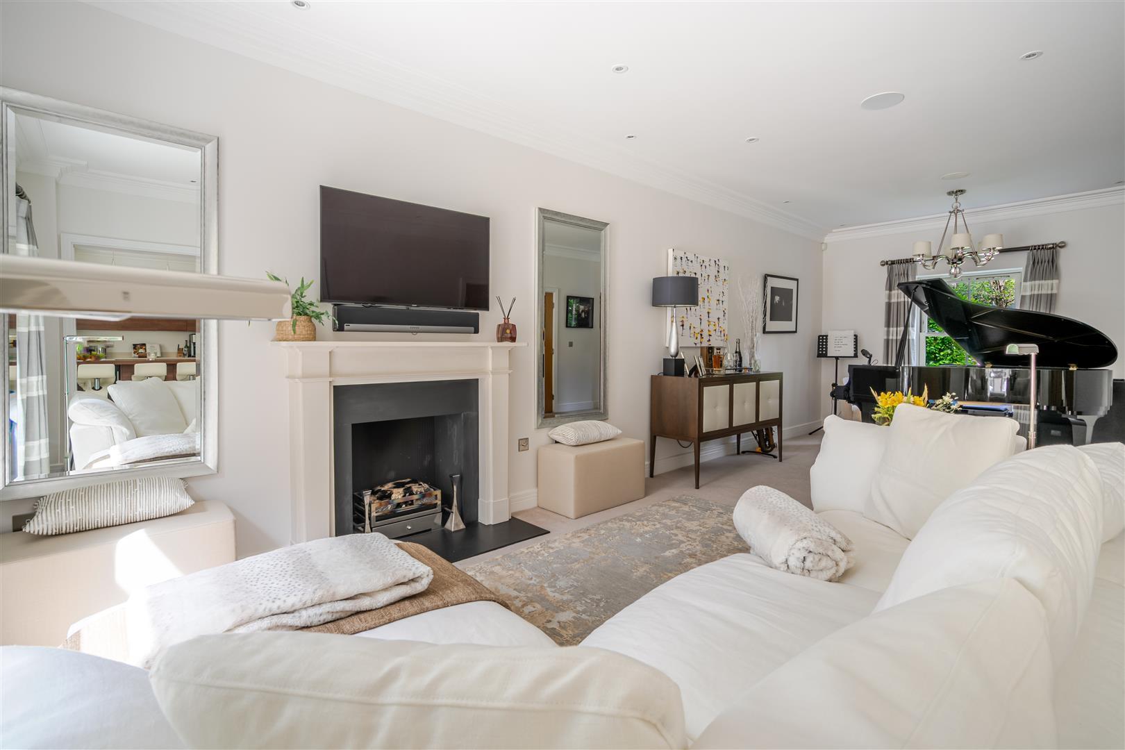 Property Image a7d71a84-2052-49f3-83ed-896a7421938e