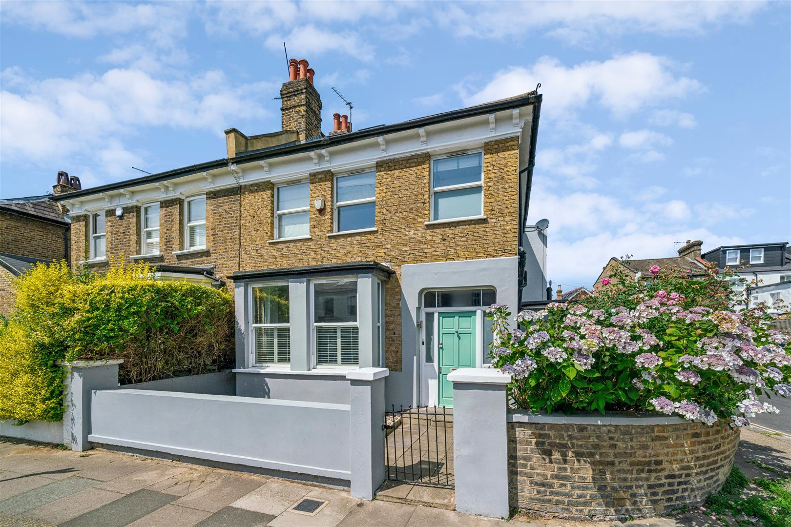 Property Image a7d92b11-3303-4b0c-8ce5-1d9ee93c8436
