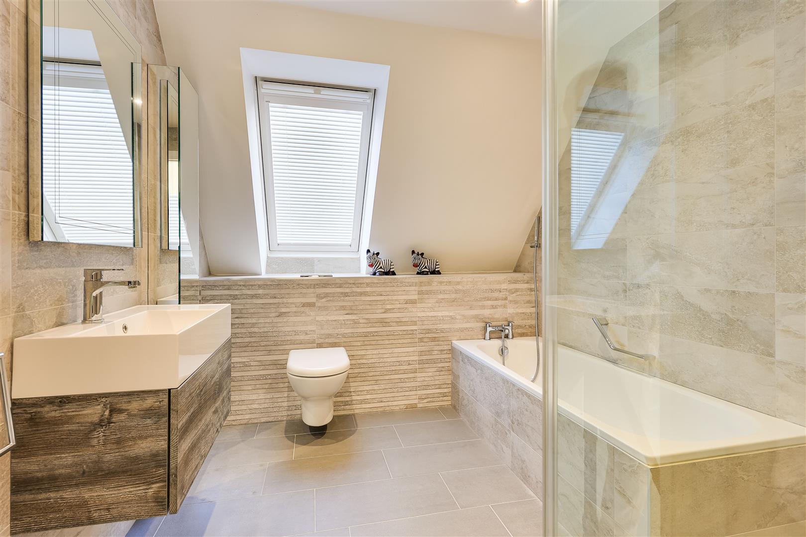 Property Image a7e78ae8-fb2a-45f3-922b-dababc3c067b