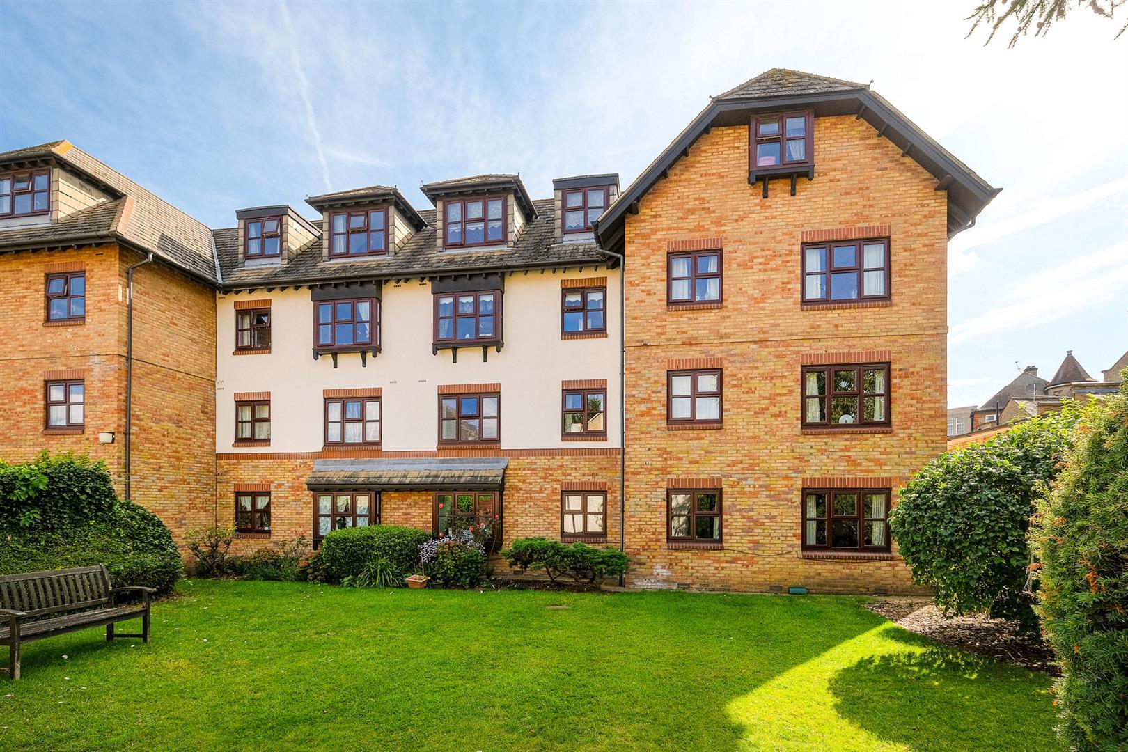 Property Image a7e98ad4-00df-43cc-b940-7fe19c99a3b4
