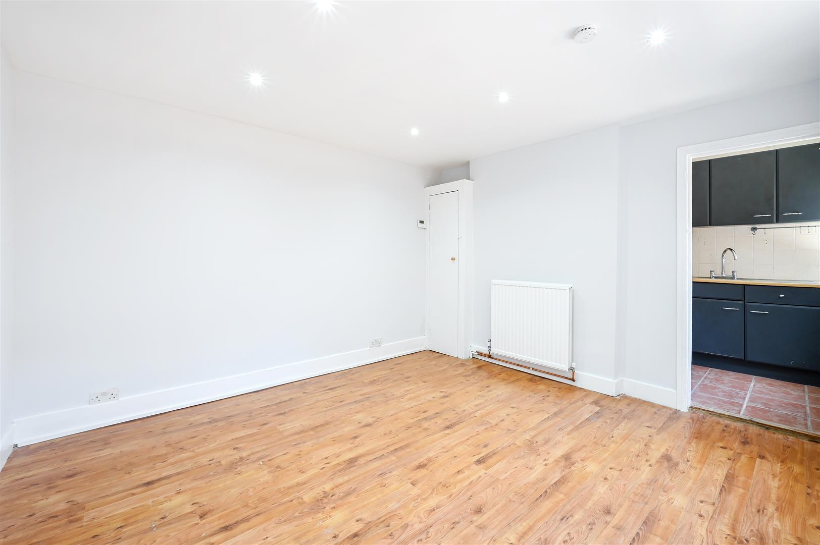Property Image a7f56c46-ca9e-46f6-8ed8-54f278810707