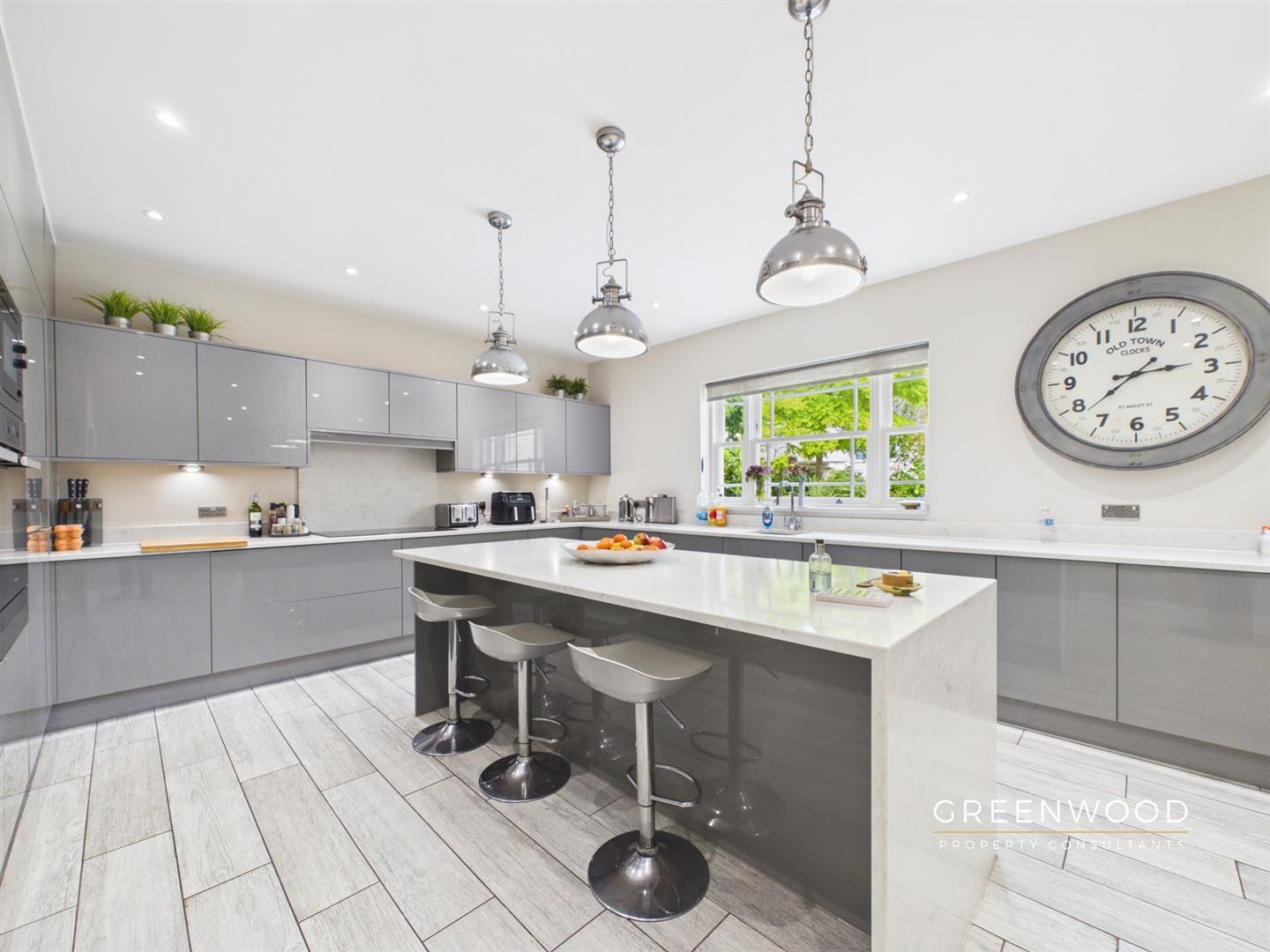 Property Imagea7f60f2e-d255-41f3-8625-99bc716efef8