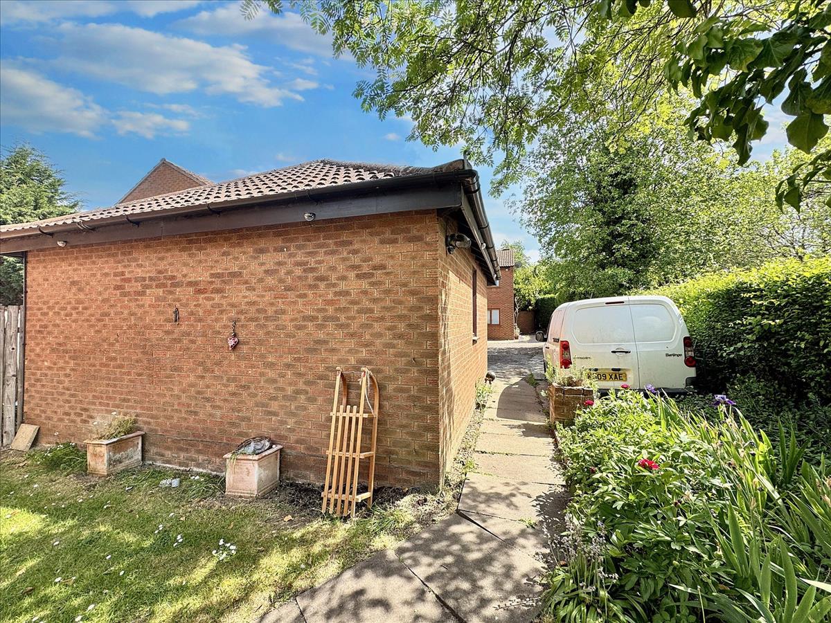 Property Image a7fedf4a-1bd7-411b-9b63-78b45d202298