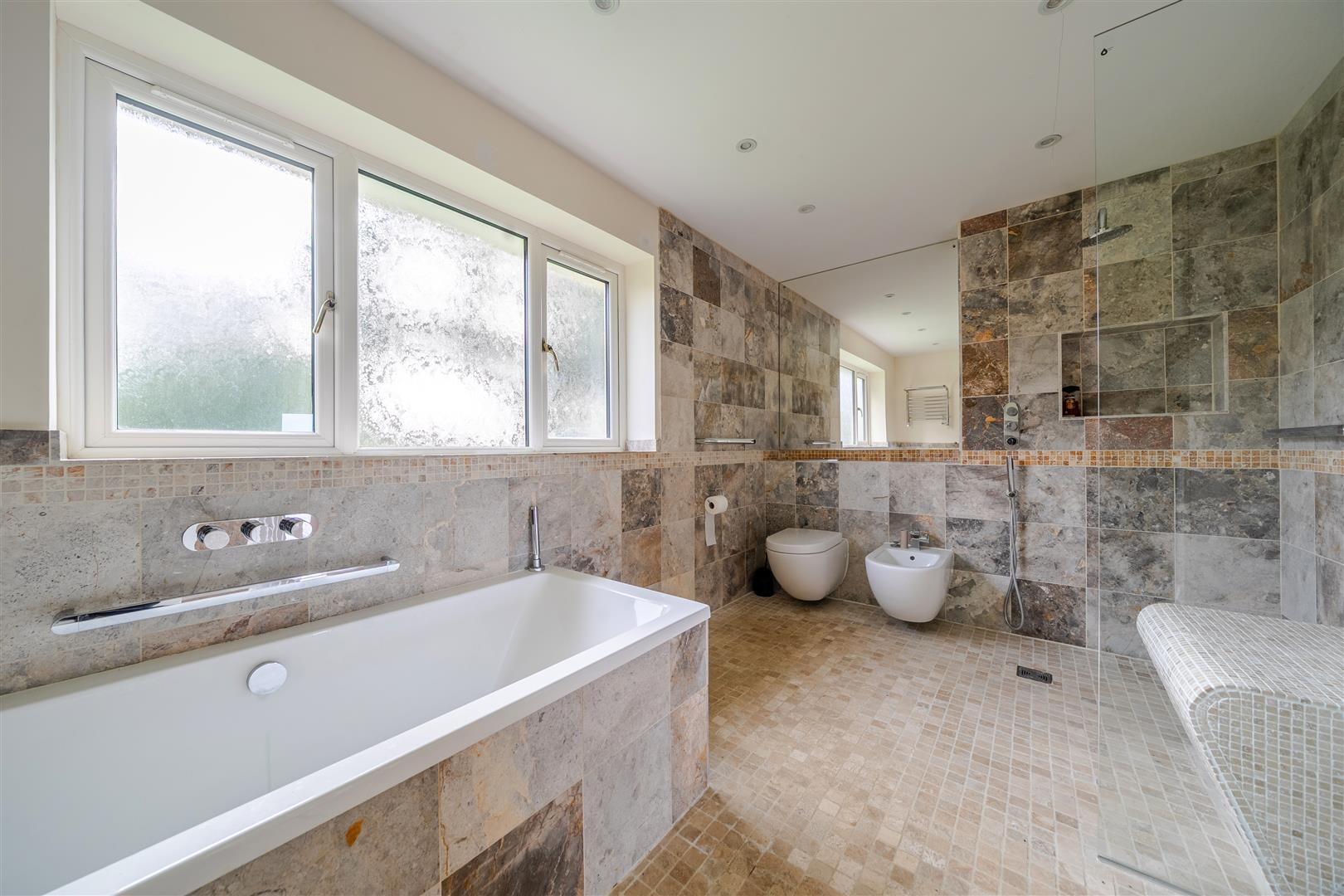 Property Image a800b702-31a3-47e8-8230-28c895d14b31
