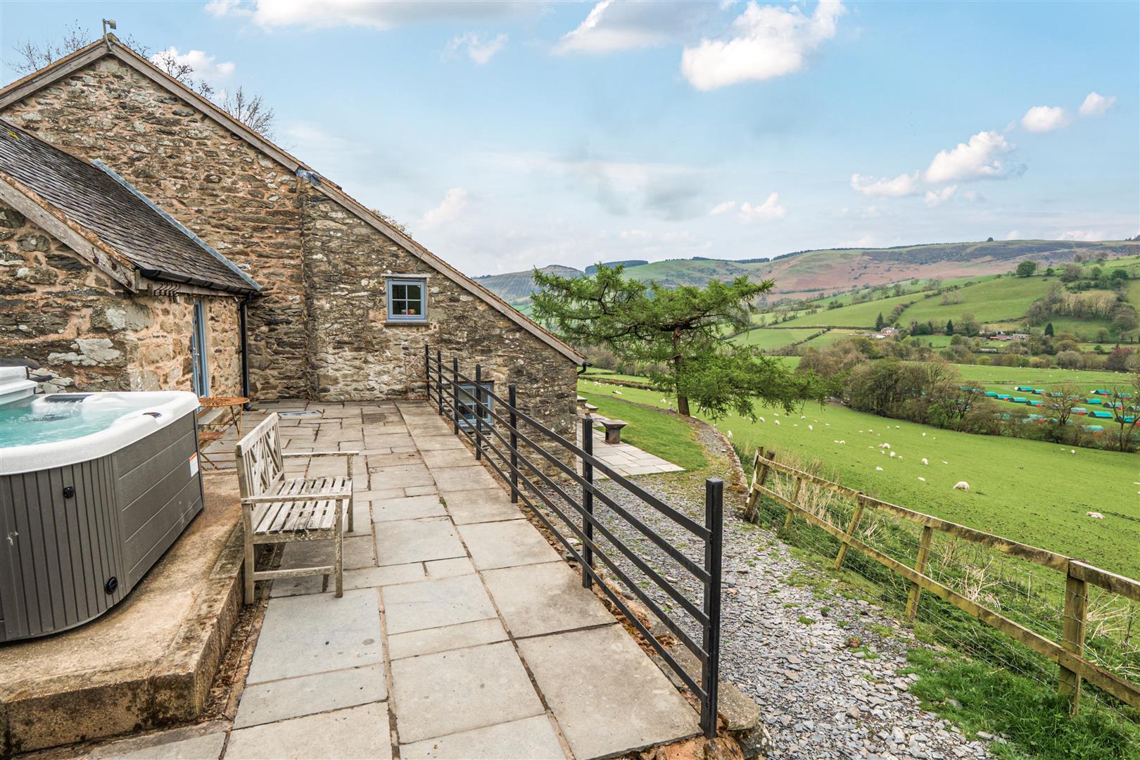 Property Image a808f254-2900-41a3-adef-8bf11176f9f1
