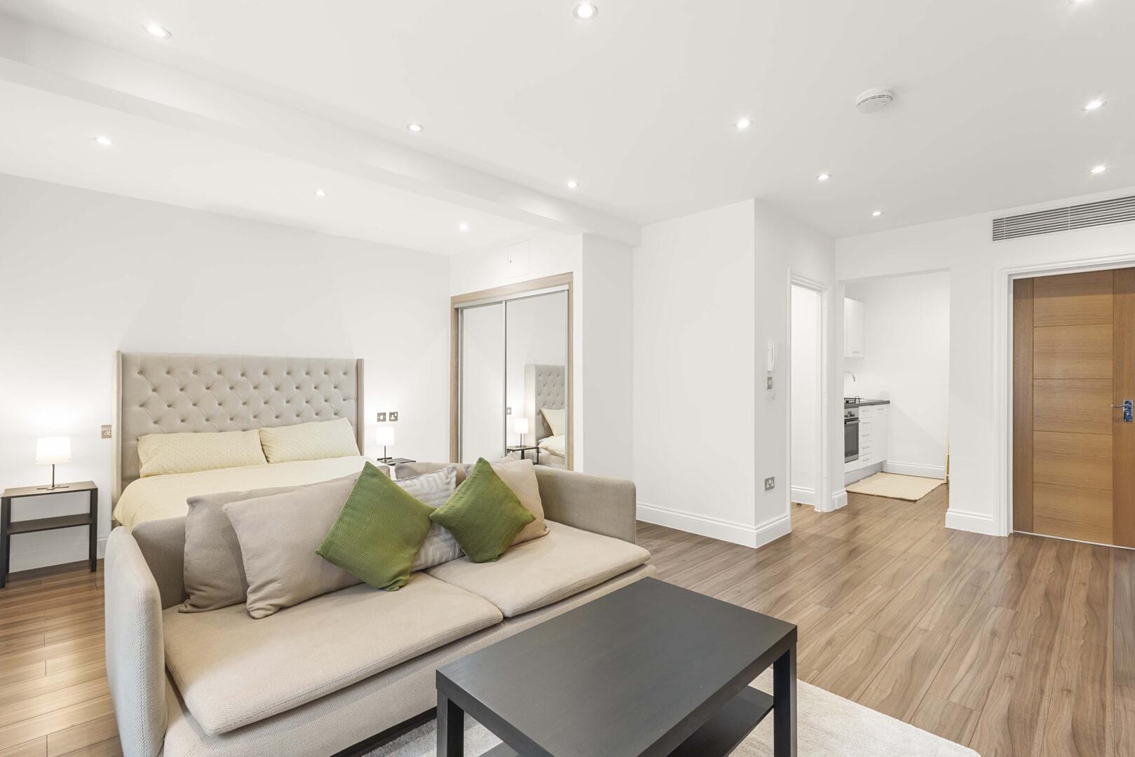Property Image a80c946c-03f0-4729-b279-c54db217b438