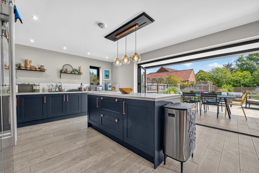 Property Image a80ee191-e398-4e57-bbf7-43f87c5741c0