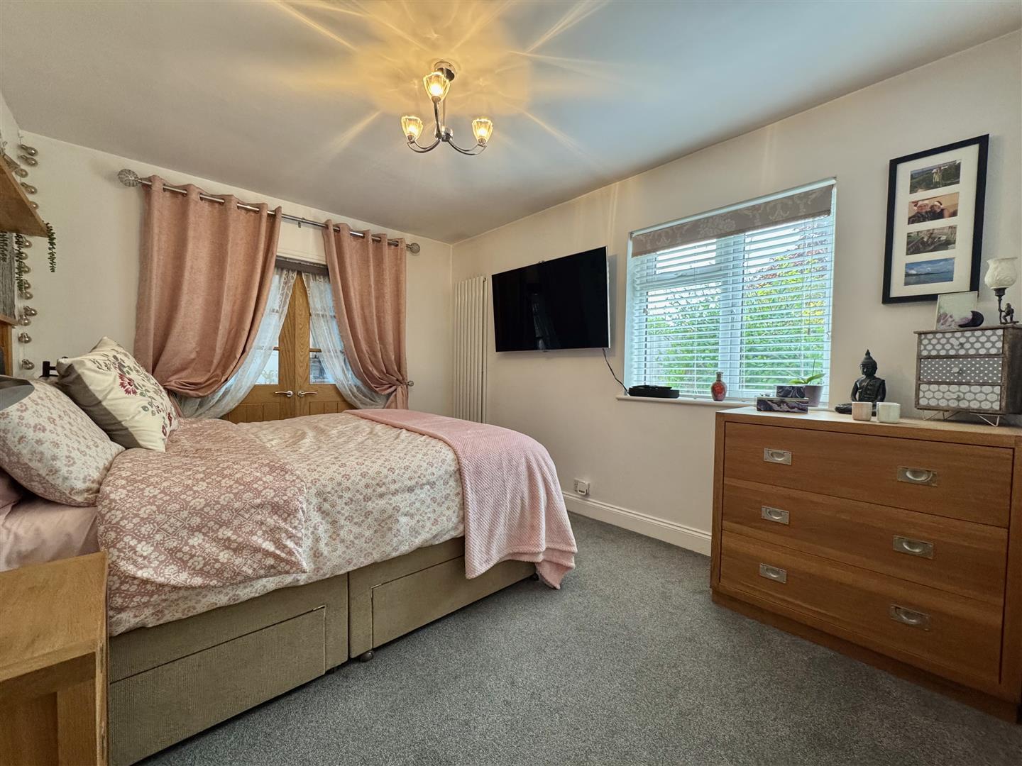Property Image a813cbeb-be4c-49e4-97fb-27e3fb4091b3