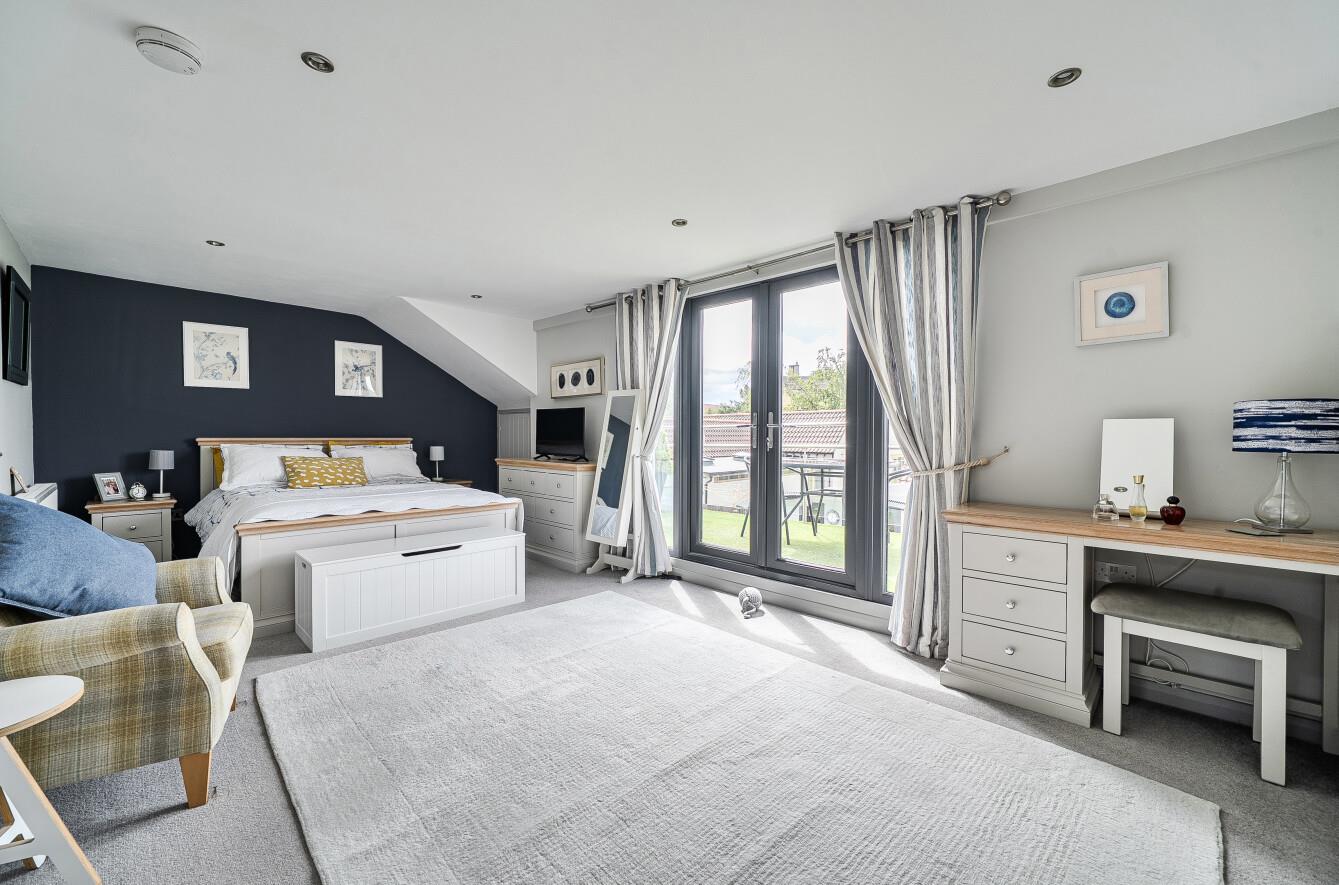 Property Image a820a25c-2b56-49e1-8a85-2c183bdb0feb