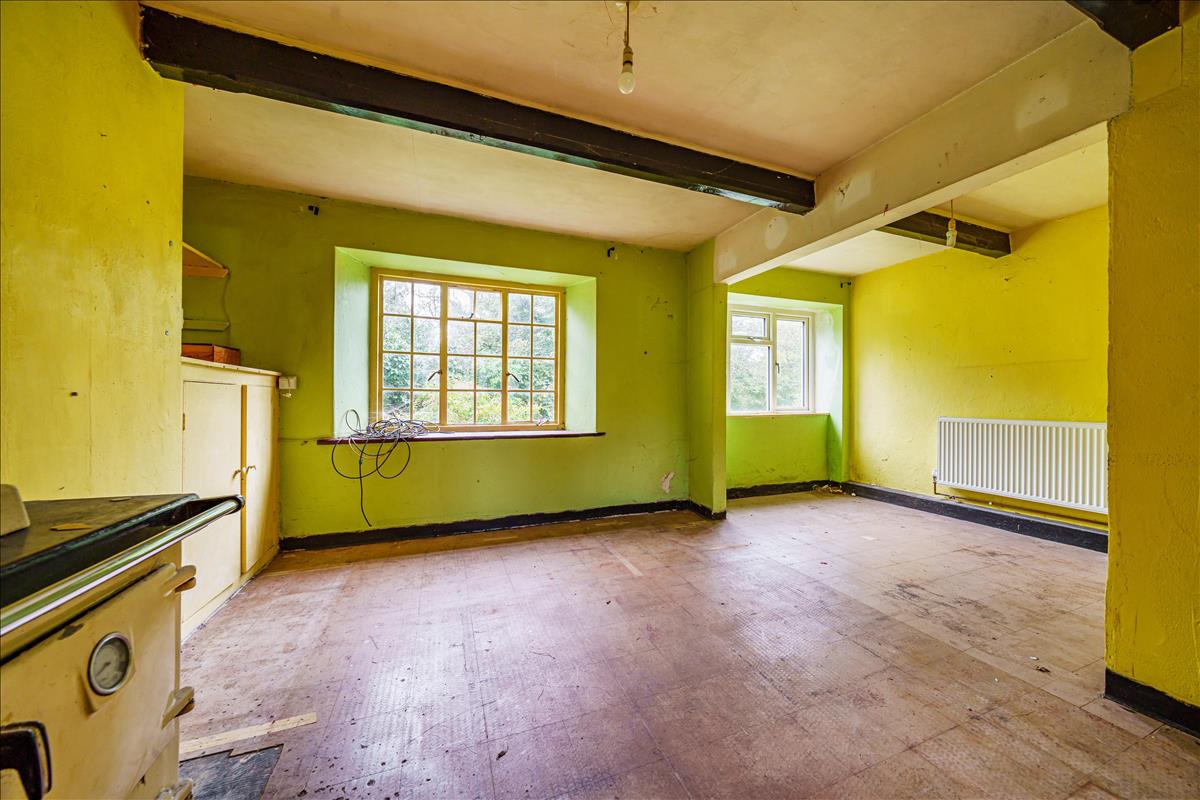 Property Image a821e947-ebde-4c8c-970b-16b60b717646