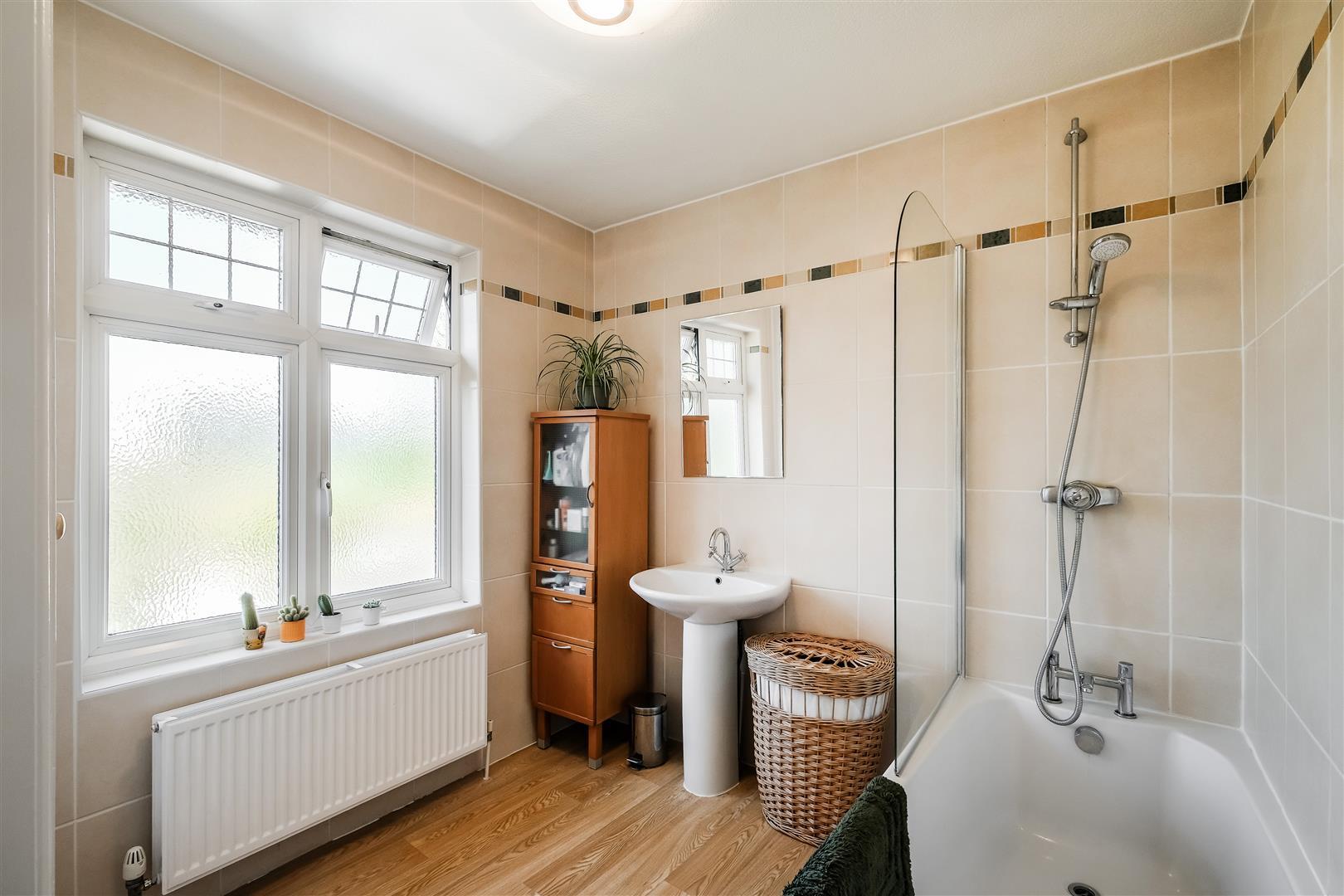 Property Image a82231a9-9a56-42ea-a2a1-cf4ba6384a5d