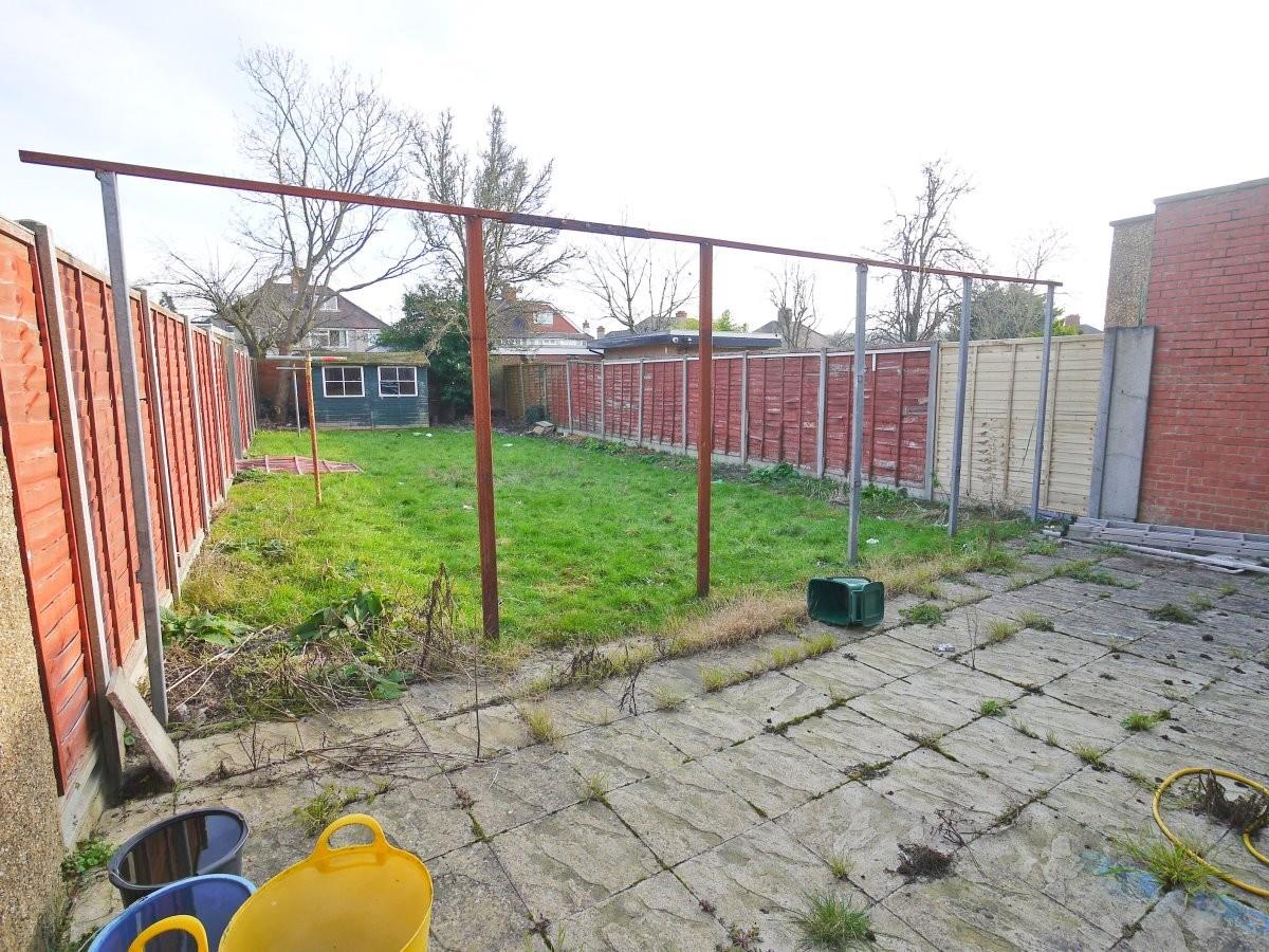 Property Image a8262ac2-8f57-42f3-9f95-6c8f24e89fa9