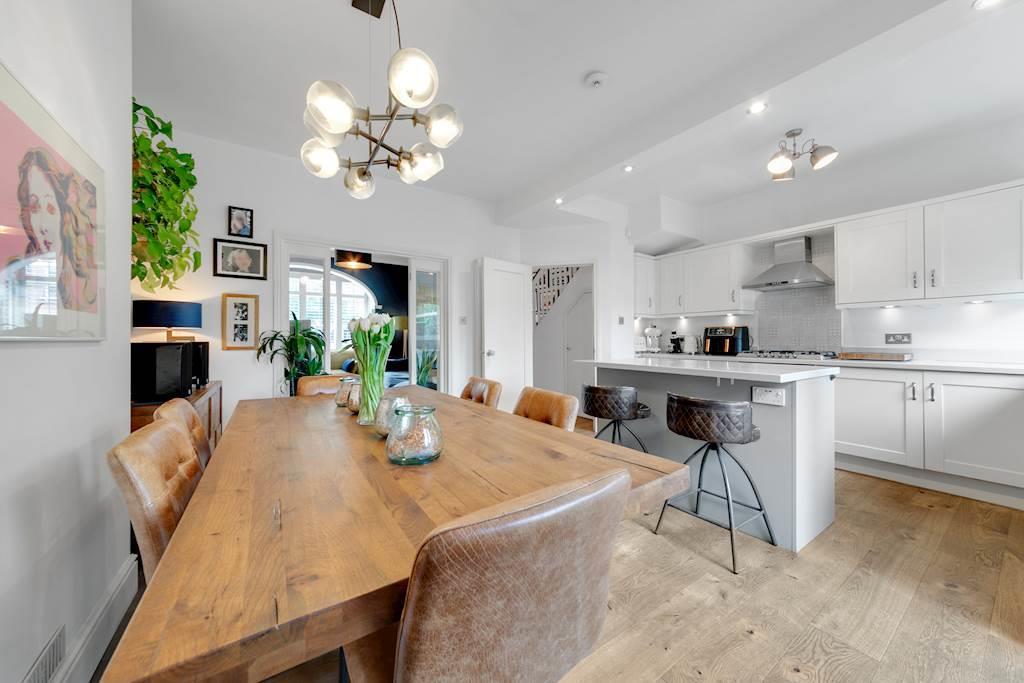 Property Image a82c6fa0-2a60-40eb-a8df-d5ceb0261f30