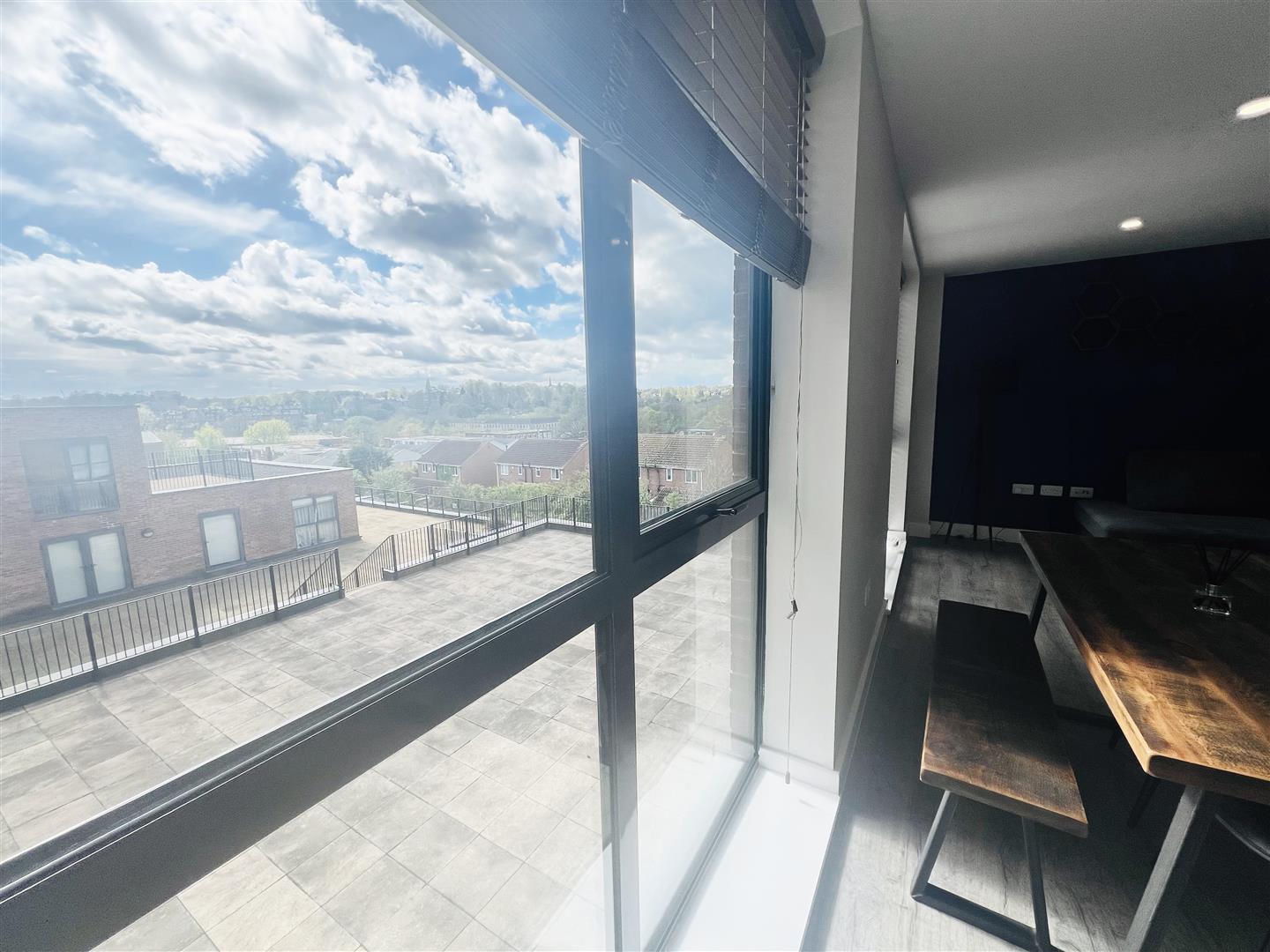 Property Image a83206fc-721e-4aa0-8cdc-c41cf2c2e874