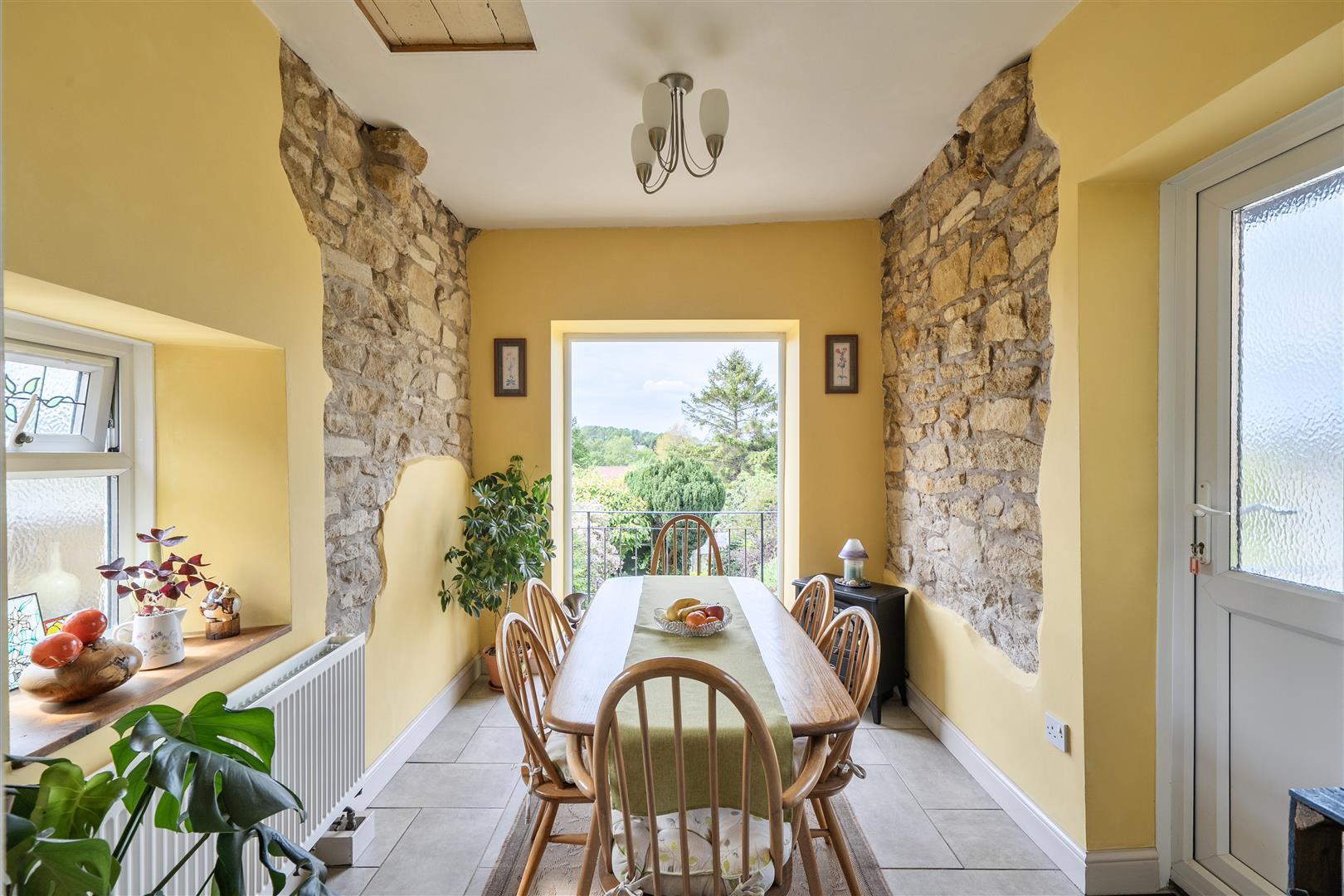 Property Image a8328e1c-e52f-436b-92ee-3b38727aed74