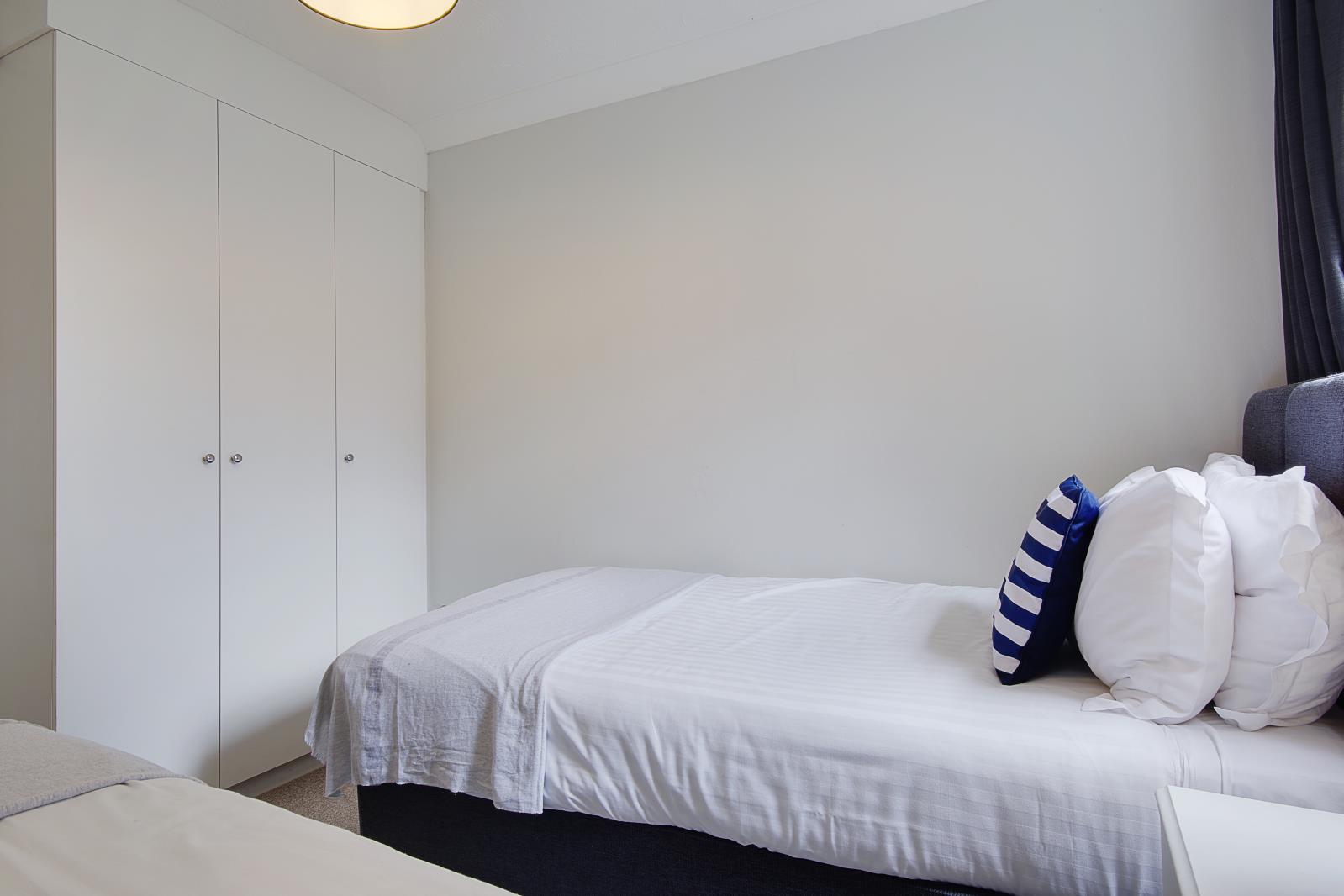 Property Image a83fb6e6-03b8-44f4-98c7-411c69e73daf