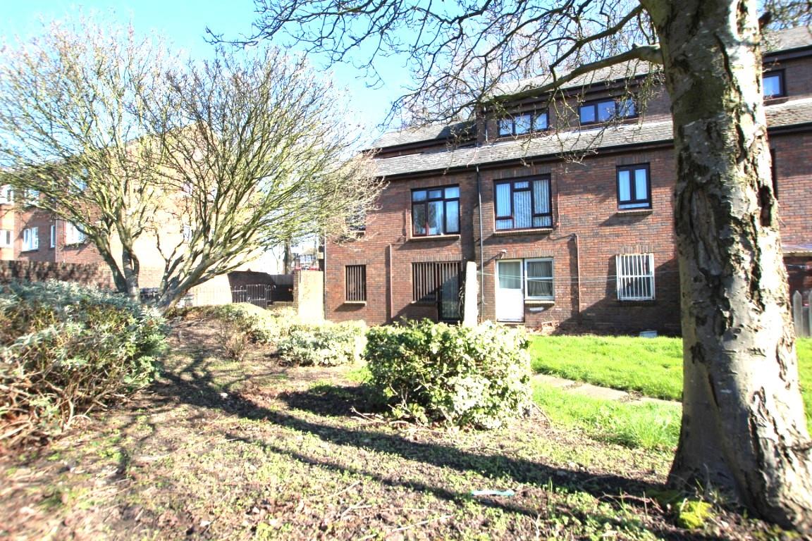 Property Image a85e24fe-3456-4866-aeff-cca6d4295612