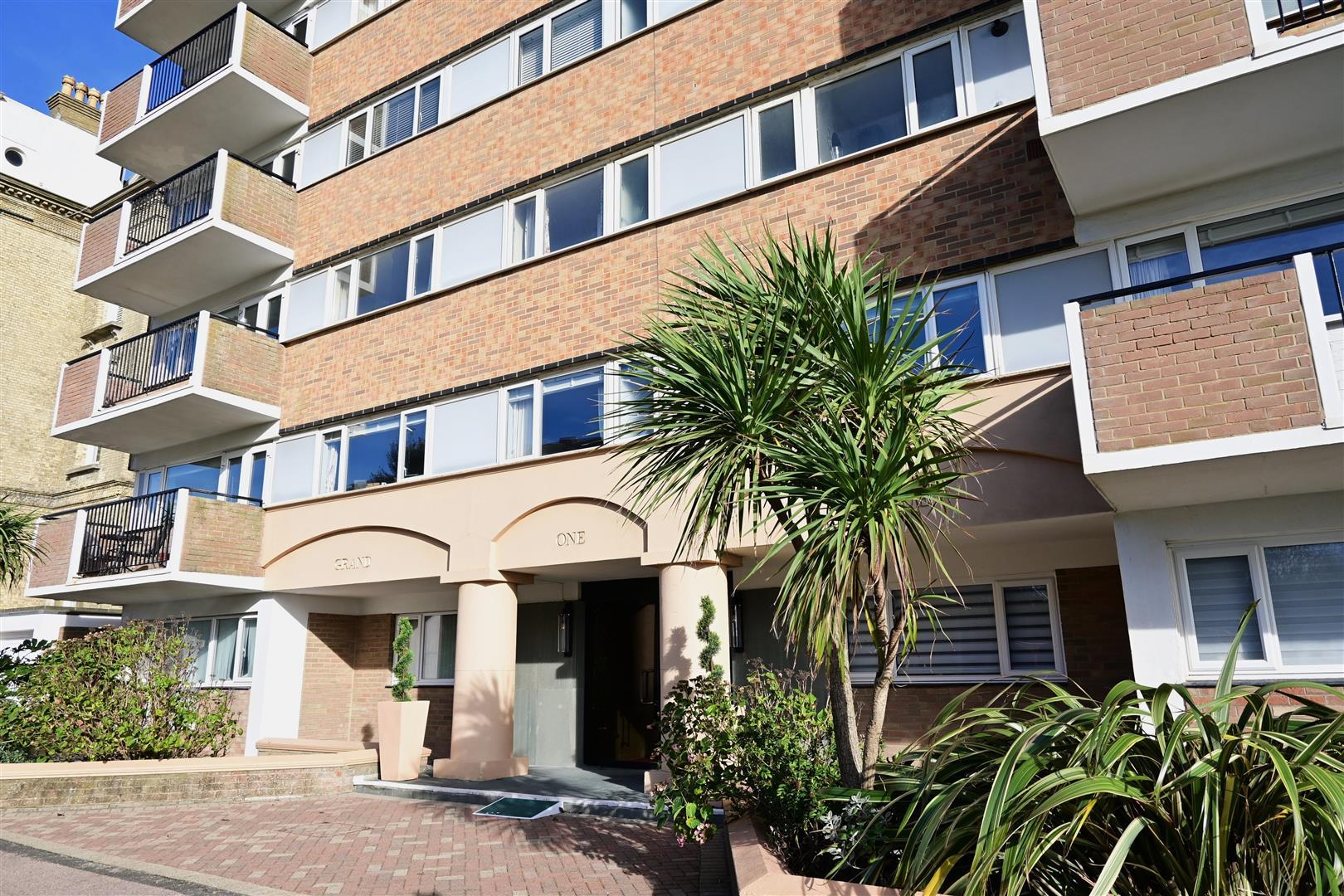 Property Image a8639f1c-fc39-4975-9c85-b08b8e982046