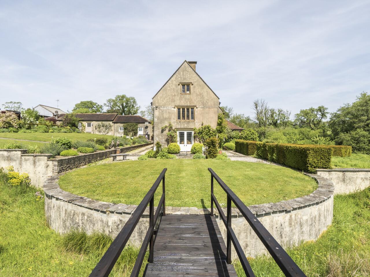 Property Image a86b3f8b-b7a9-4eb4-8249-2e360b0ac291