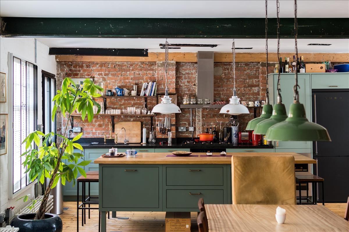 stunning topfloor penthouse apartment shoreditch
