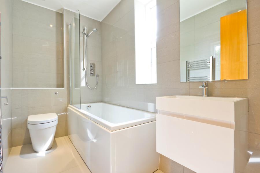 Property Imagea87352af-e985-4f68-87f4-d1fa4415dc91
