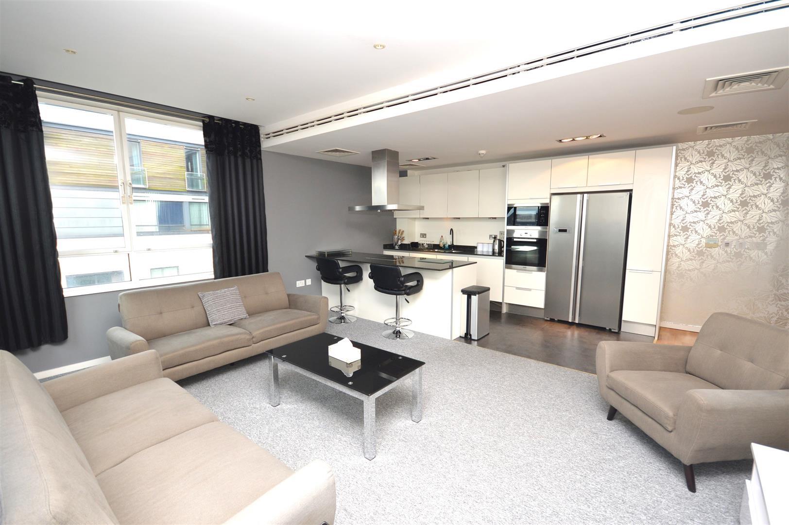 Property Image a8838e92-cdae-44b0-936f-5e102ddcb1a7