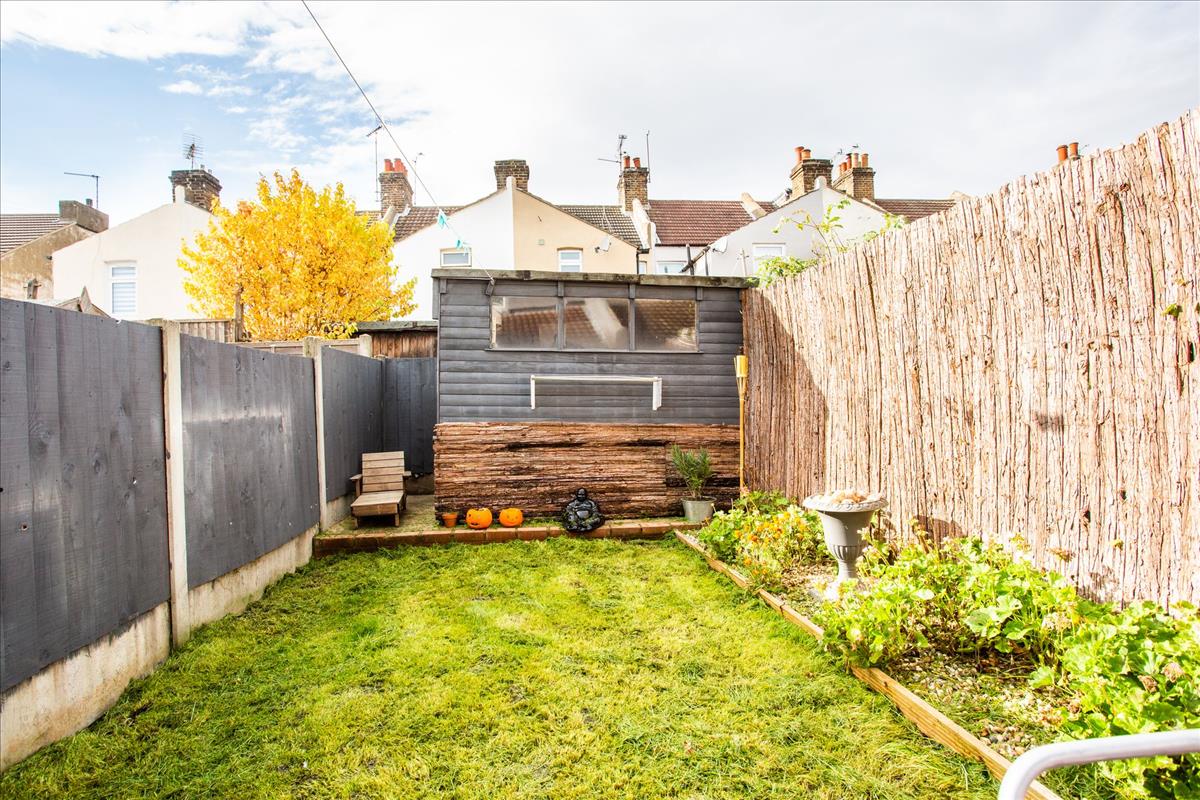 BSH-11-Brighton-Avenue-110017