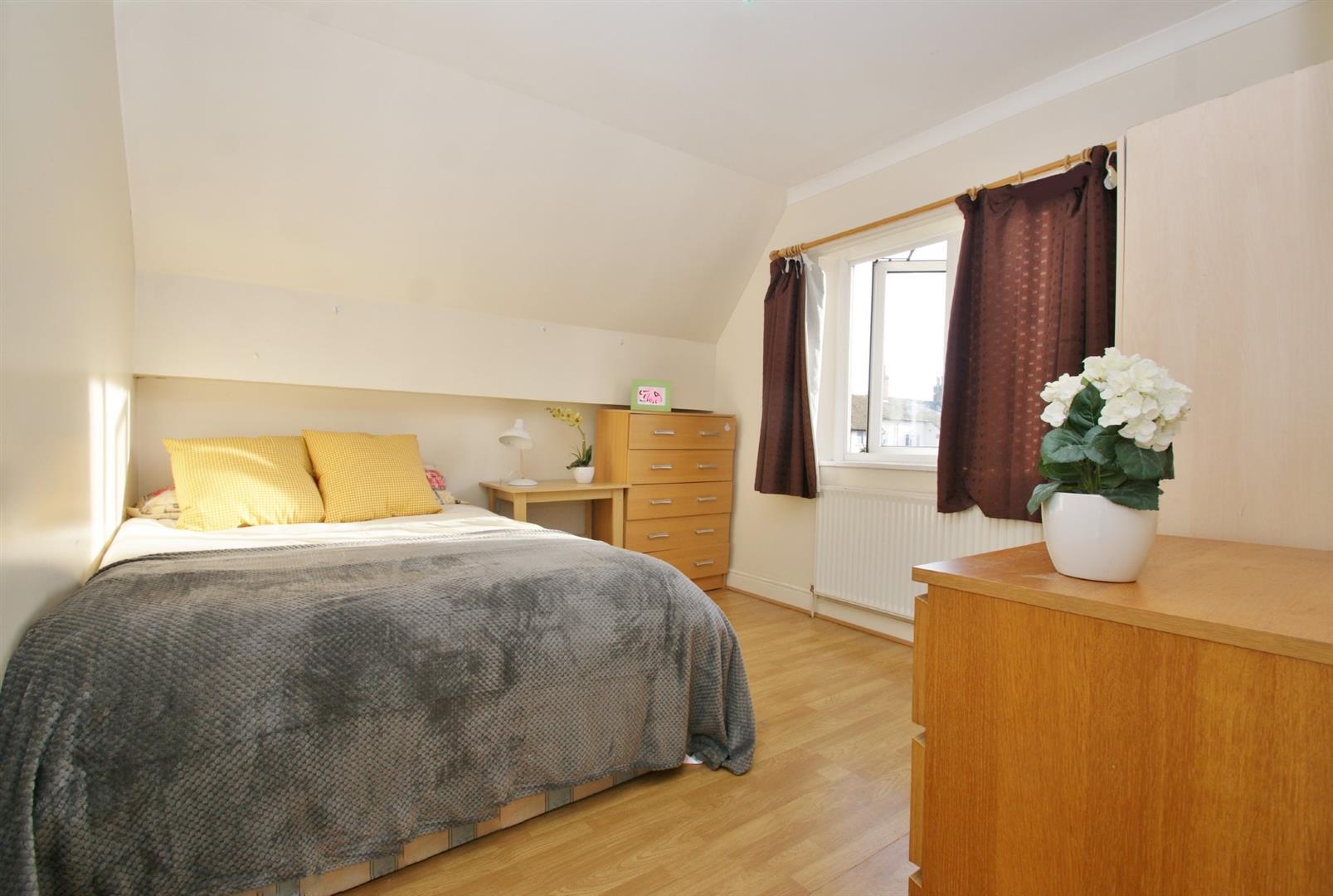 Property Image a8a3f3b3-ef54-47a1-b2b3-3e1aa97d5e4a