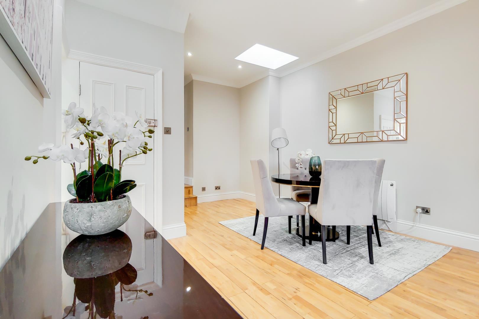 Property Image a8a6908d-db56-47cd-8be5-40f144378ce5